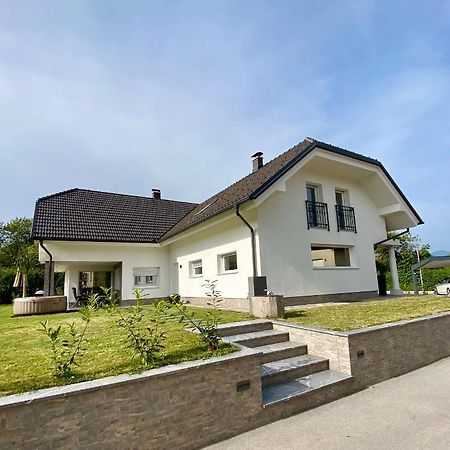 Hisa Helena Villa Kranj Ngoại thất bức ảnh